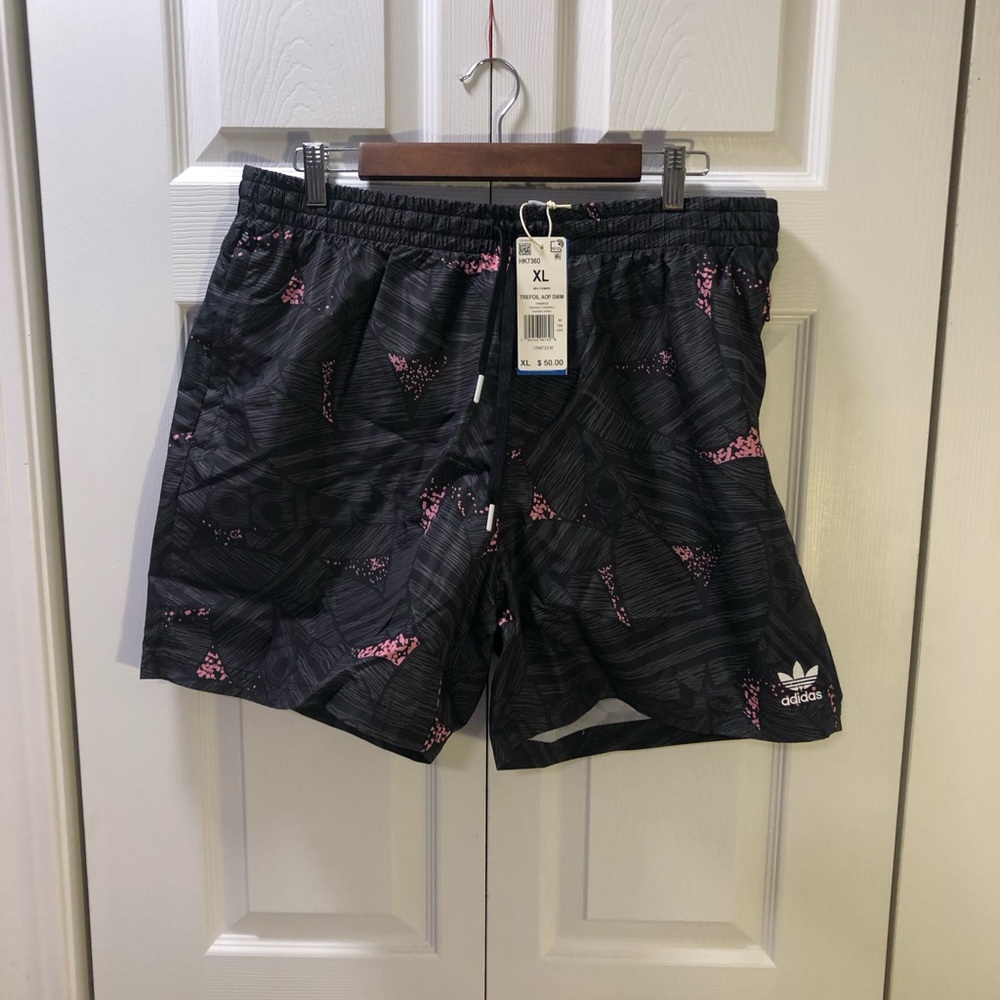 adidas Originals Trefoil AOP Swim Shorts. Size XL, NWT